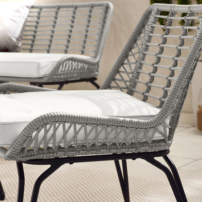 Conjunto de jardim de estrutura metálica com 4 lugares para sentar Mobiliário de varanda Mobiliário de pátio de plástico de rotão