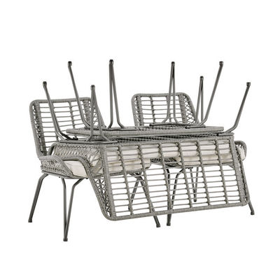 Conjunto de jardim de estrutura metálica com 4 lugares para sentar Mobiliário de varanda Mobiliário de pátio de plástico de rotão