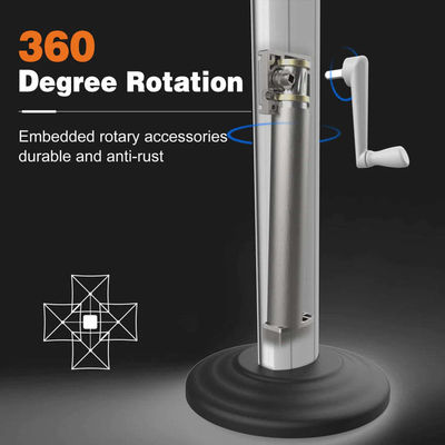 Um guarda-chuva de pátio de 360 graus com luz LED