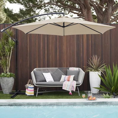 Patio Umbrel 10FT Frame de aço impermeável Sombra de sol Parasol para Offset de pendurar ao ar livre