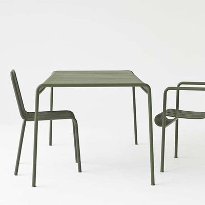 Transforme o seu espaço exterior com a poltrona de aço minimalista AJUNION W63 x D66 x H80cm