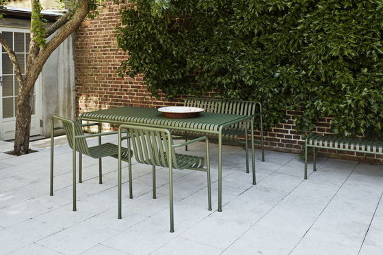 Transforme o seu espaço exterior com a poltrona de aço minimalista AJUNION W63 x D66 x H80cm