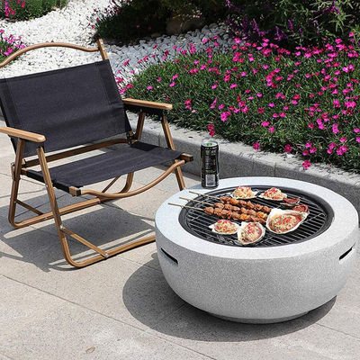 Branco 3 em 1 Redondo Chaminé de madeira Carvão de carvão Grill Grill Table Chaminé de pedra artificial com logotipo personalizado