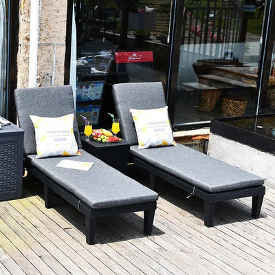 Modern Outdoor Beach Patio Hotel Sol Lounger Chair com almofada e design empilhável