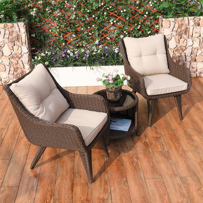 Moderno design tecido PE Rattan poltrona e mesa de jantar conjunto para balcão exterior villa
