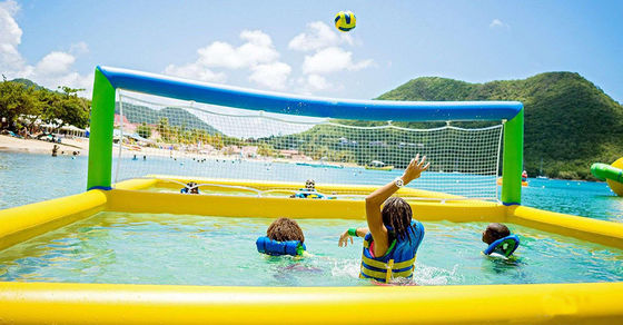 Experimente o melhor entretenimento ao ar livre com a piscina de vôlei inflável AJUNION
