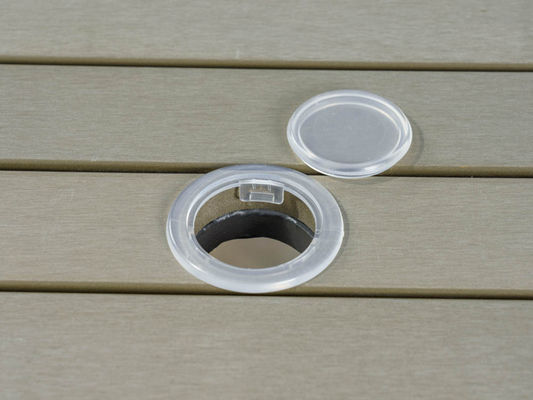 27.5" L x 25.5" W 26" H Alumínio Set de Refeição com Polyole Tabletop e Paraguas Furo