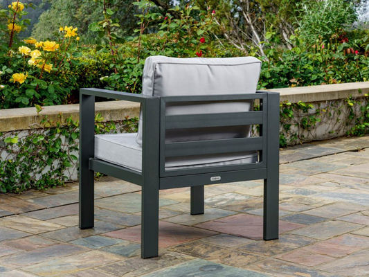 27.5" L x 25.5" W 26" H Alumínio Set de Refeição com Polyole Tabletop e Paraguas Furo