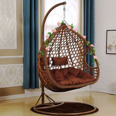 Balcão ao ar livre pátio jardim pátio Pe Rattan Wicker Egg Swing Chair com suporte