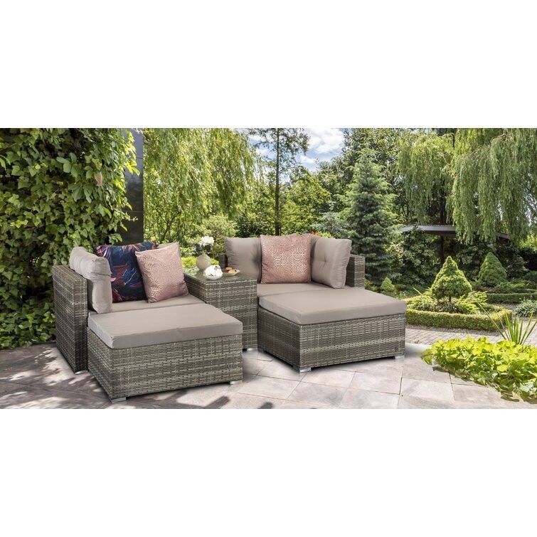 Set de salão ao ar livre com estrutura metálica AJUNION Mobiliário de jardim de rotão W52 x D56 x H87cm