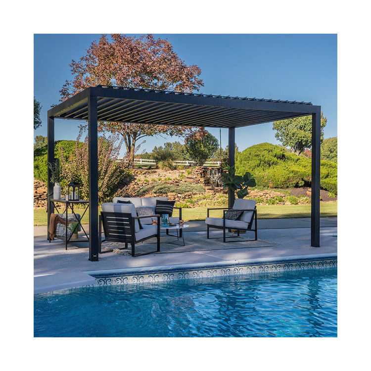 Pergola de aço de telhado à prova de chuva ajustável para espaço de área de vida exterior pesado
