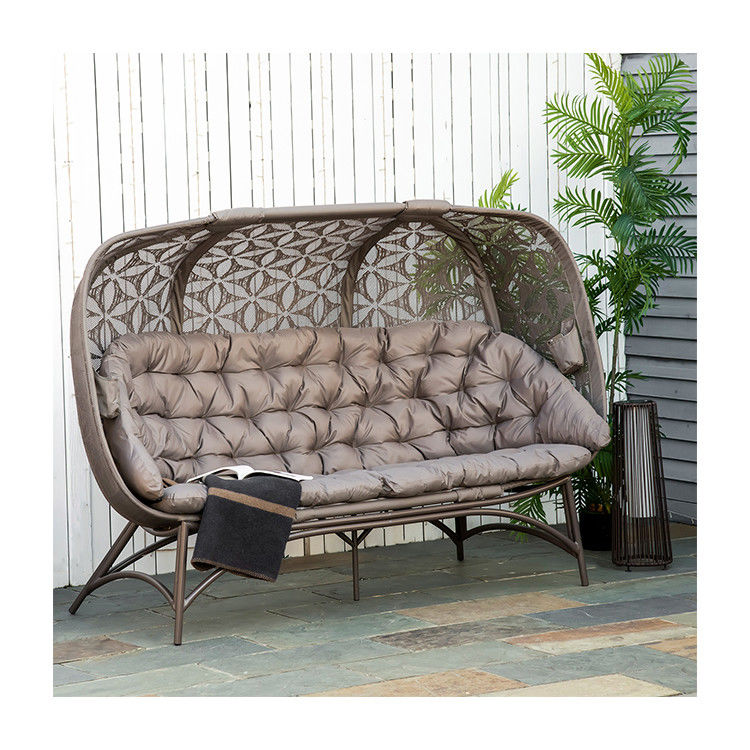 Cadeira de ovos de jardim W85xL205xH142cm de pé ao ar livre com design de cesta oca e estilo moderno